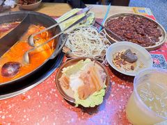 -赵美丽·重庆社区火锅·直营店(火车东站·中豪国际店)