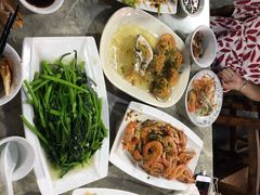 -四川小胡子海鲜(丁村万人海鲜广场店)