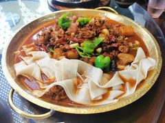 新疆大盘鸡-楼兰新疆主题餐厅(悠方店)