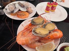 -圣丰索菲特·2 On 988 Café 自助餐厅