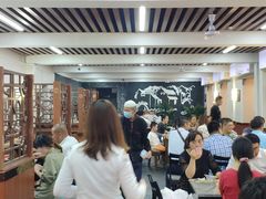 等位区-夏都地标马一刀烤肉美食城
