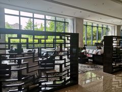 -上海虹桥西郊假日酒店