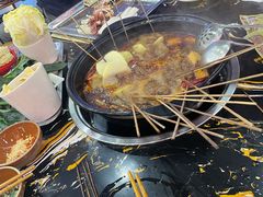 -灌县老妈砂锅串串香(万科红生活广场店)