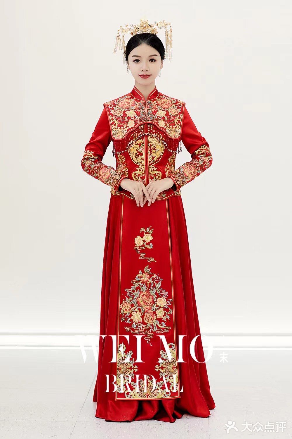 一段红绸绣满期许和祝福一袭秀禾许一世儿女情长