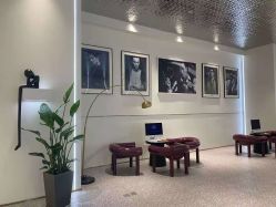 点击看大图 -唯一旅拍·颂当代影像艺术中心(上城店)
