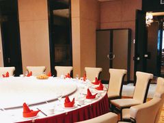 -抚顺中伟假日国际酒店