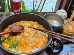 -银米·云南传统过桥米线(双廊黑金冠店)