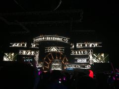 -梅赛德斯奔驰文化中心·停车场