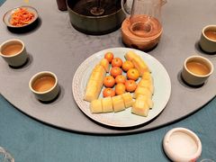 -忆江南·临江鱼馆