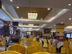-御满江海鲜酒家(洛溪新城店)