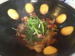 -王老六铁锅炖鱼(长春路店)
