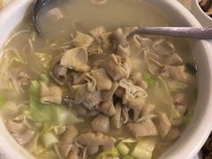-茅屋大酒店