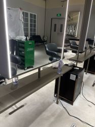 -Hair corner 香港发廊