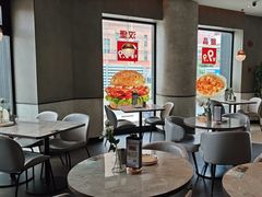 -必胜客(漕宝路店)