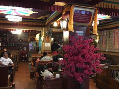 -嘎咓讓咘藏餐厅(团结新村店)