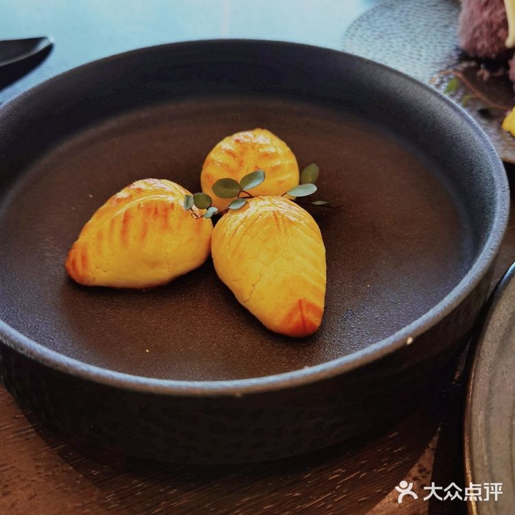 绝美外滩风光 高颜值下午茶餐厅—初筵