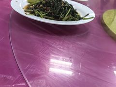-新峰肉骨茶