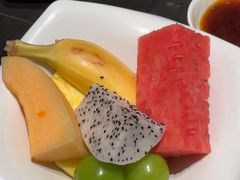 -雍容荟帝王蟹活龙虾展台自助(IFS黑金店)