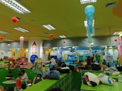 -莫莉幻想儿童乐园(北京丰台永旺店)