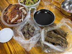 烤鸭-张记卤菜店(三条巷店)