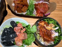 招牌黑猪五花肉-么肆烤肉(汉街形象店)