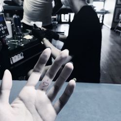 -一砚刺青