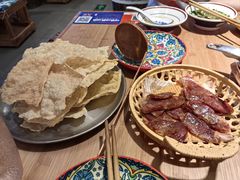 -洱火云南酸菜牛肉火锅(石景山当代商城店)