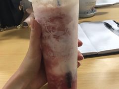 莓莓芝士茉香茶-瑞幸咖啡(厦门SM二期新生活广场店)