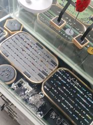 -龙之吻专业刺青·手工耳洞·纹身去色