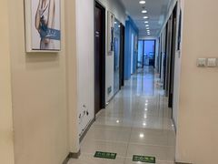 -瑞尔齿科(颐堤港诊所)