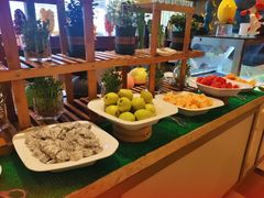 自助取餐区-大中华希尔顿酒店-念自助餐·嗨啤·小龙虾