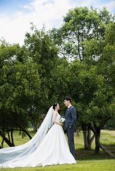 -雪中彩影婚纱摄影·微光艺术中心