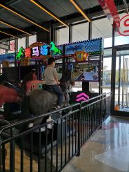 点击看大图 -嗨翻Hi-Fun竞技主题乐园·蹦床团建生日聚会(五棵松华熙店)