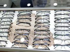 -三叶眼镜城·好视力眼镜店
