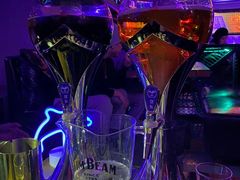 -UP嘻哈酒吧(粉巢店)