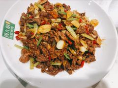 小炒黄牛肉-周大厨辣椒炒肉(淮安万达店)