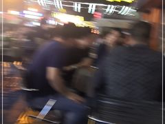 -六福烧烤酒馆(秦隆步行街店)