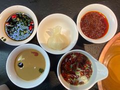 现炸辣椒油-铜来聚老北京涮肉(恒隆广场店)