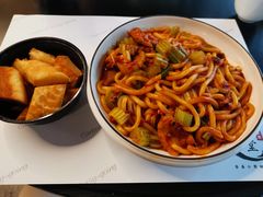-花小小新疆炒米粉·小锅现炒(灯市口店)