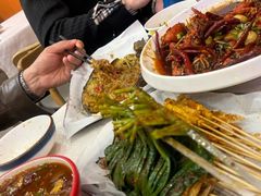 -海盗船. 龙虾烧烤. 酒馆