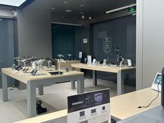 -DJI大疆(深圳华强北曼哈授权体验店)