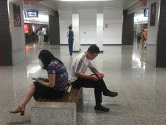 -宽窄巷子(地铁站)
