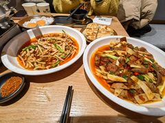 -川堂风·跷脚牛肉·乐山爆炒(宝山日月光店)