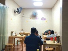 大堂-朝阳路拉面店