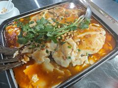 -邹胖哥好好吃餐馆(荔波美食街店)