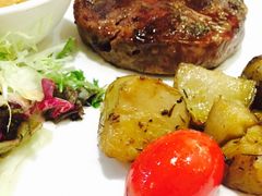 -斗牛士牛排餐厅(嘉里汇店)