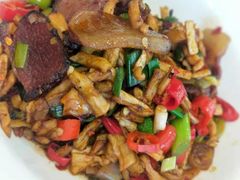 萝卜干炒腊肉-建辉湖南土菜馆(南大街店)