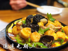 -老东镇啤酒屋海鲜加工·蒸汽海鲜·海鲜烧烤(台东店)