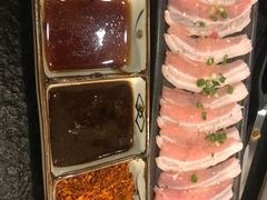 -炙忧烤肉屋(中国铁建广场店)