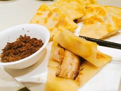 饼夹肉-聚友居酒楼